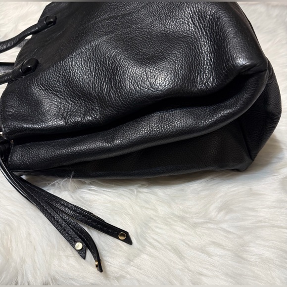 Banana Republic Vintage Hartford Satchel Leather Tote - Picture 3 of 16